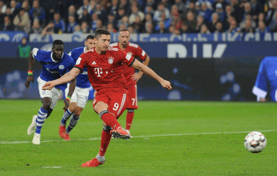 开云体育登录-关于沙尔克沉稳阵容争取胜利，摆脱僵局的信息