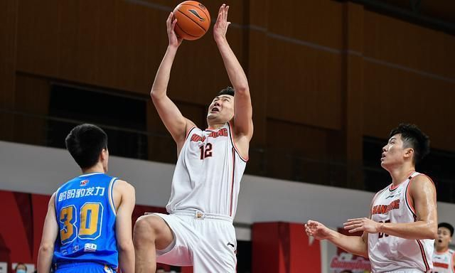 开云-老将球员传授经验，带领年轻球员成长的简单介绍