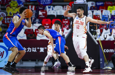 浙江队在比赛中展现出强大的实力 浙江队在比赛中展现出强大的实力