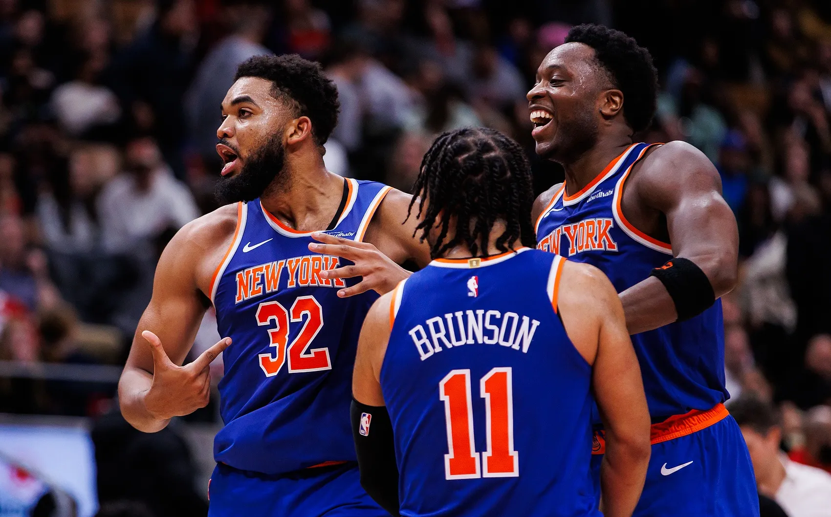 尼克斯绝杀福建队，约基奇带队取胜