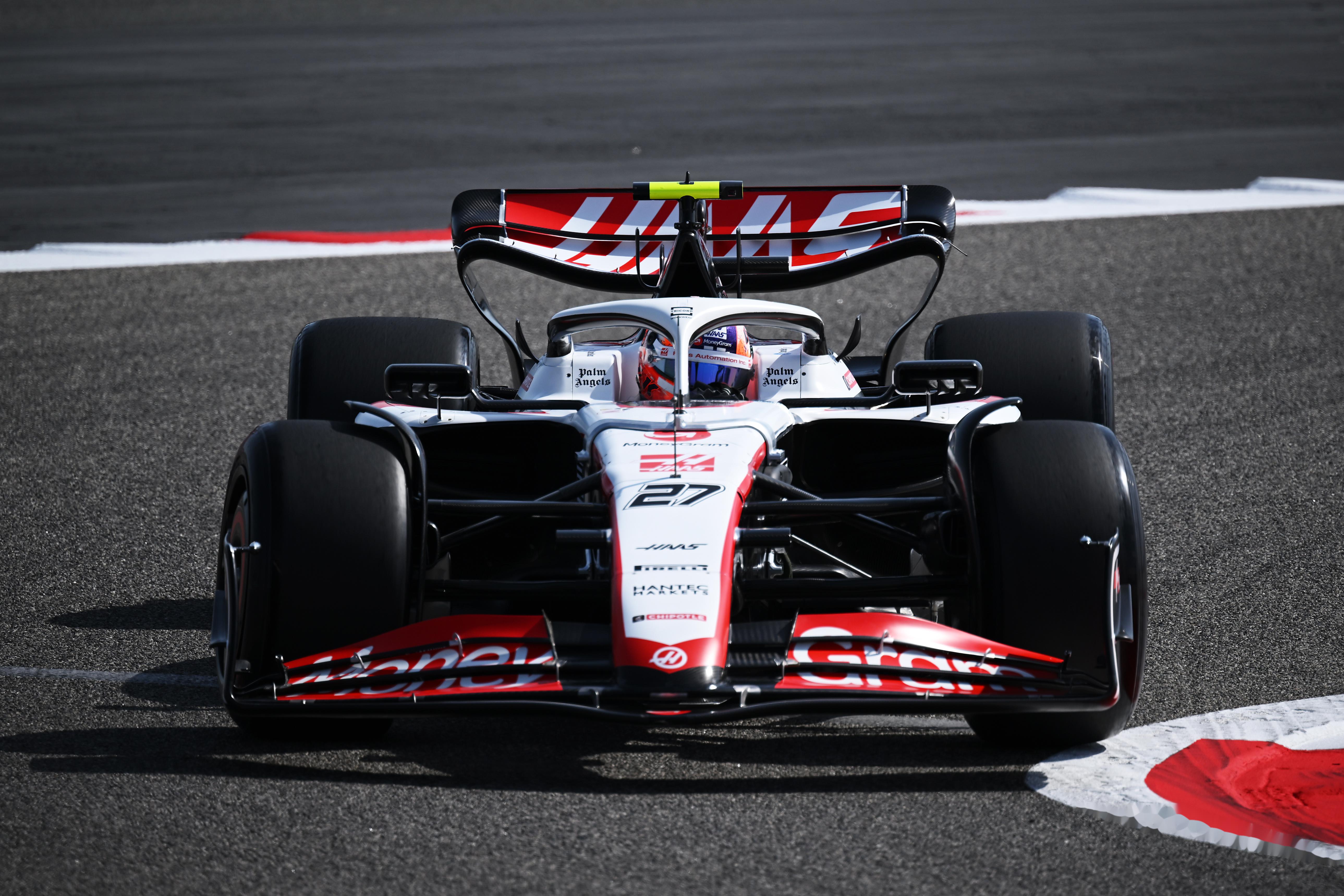 开云体育-哈斯车队鏖战索伯车队，诺里斯扛起全队的简单介绍